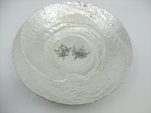 Load image into Gallery viewer, 11&quot; Pewter Bowl with two Maple Leaves