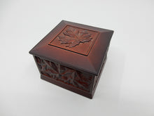 Load image into Gallery viewer, Maple Leaf Box Recycled Glass